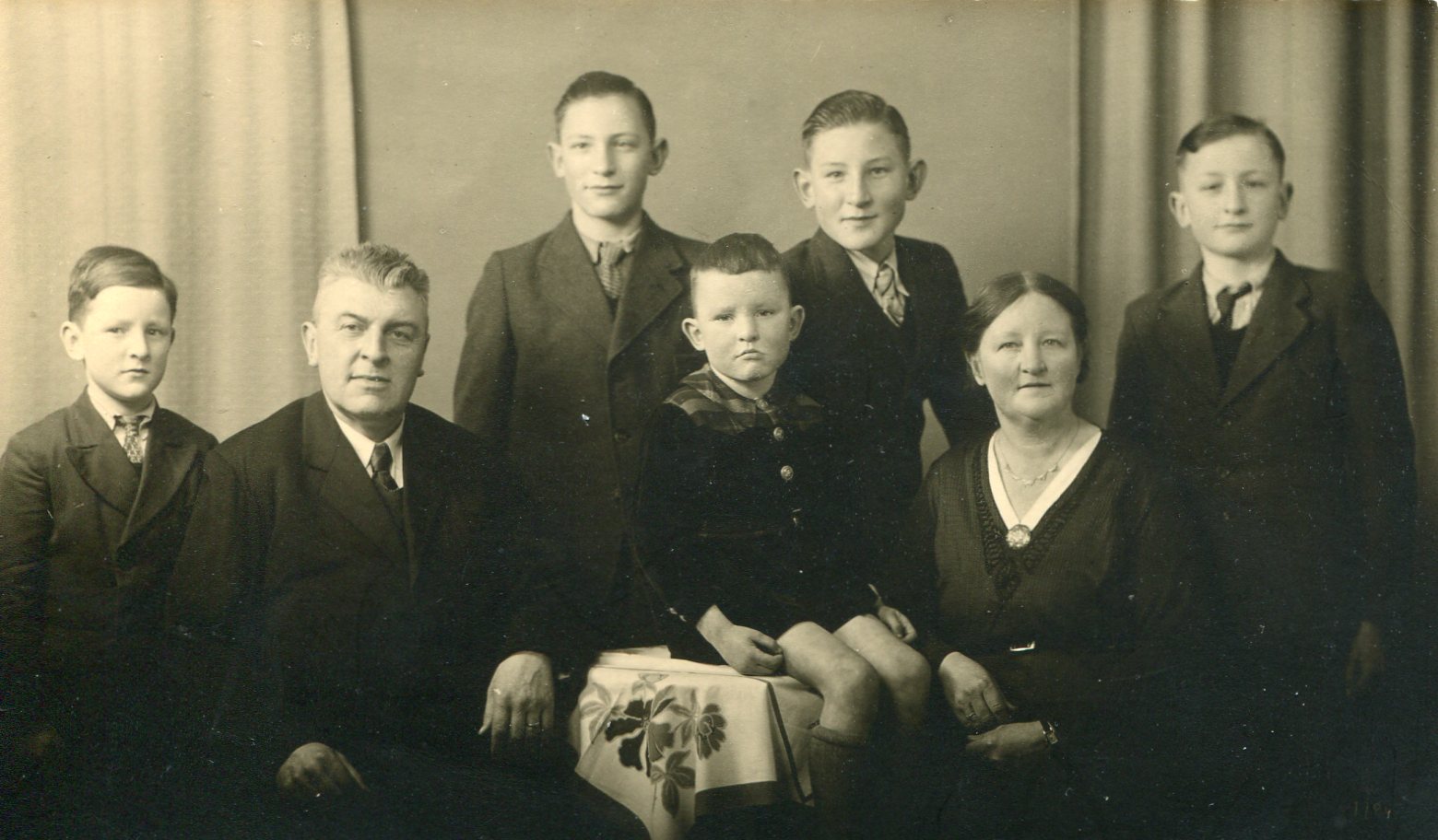 Hendrika Petronella Helleganger 1895 familiefoto Arnhem