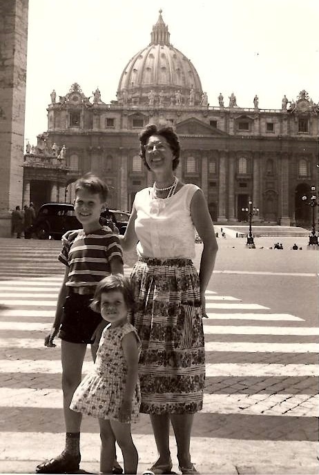 Hittina Margaretha de Maar, Johannes Ignatius Antonius Helsloot 1950 en Maria Louisia Vincentia Helsloot 1956 (Roma, 1961)