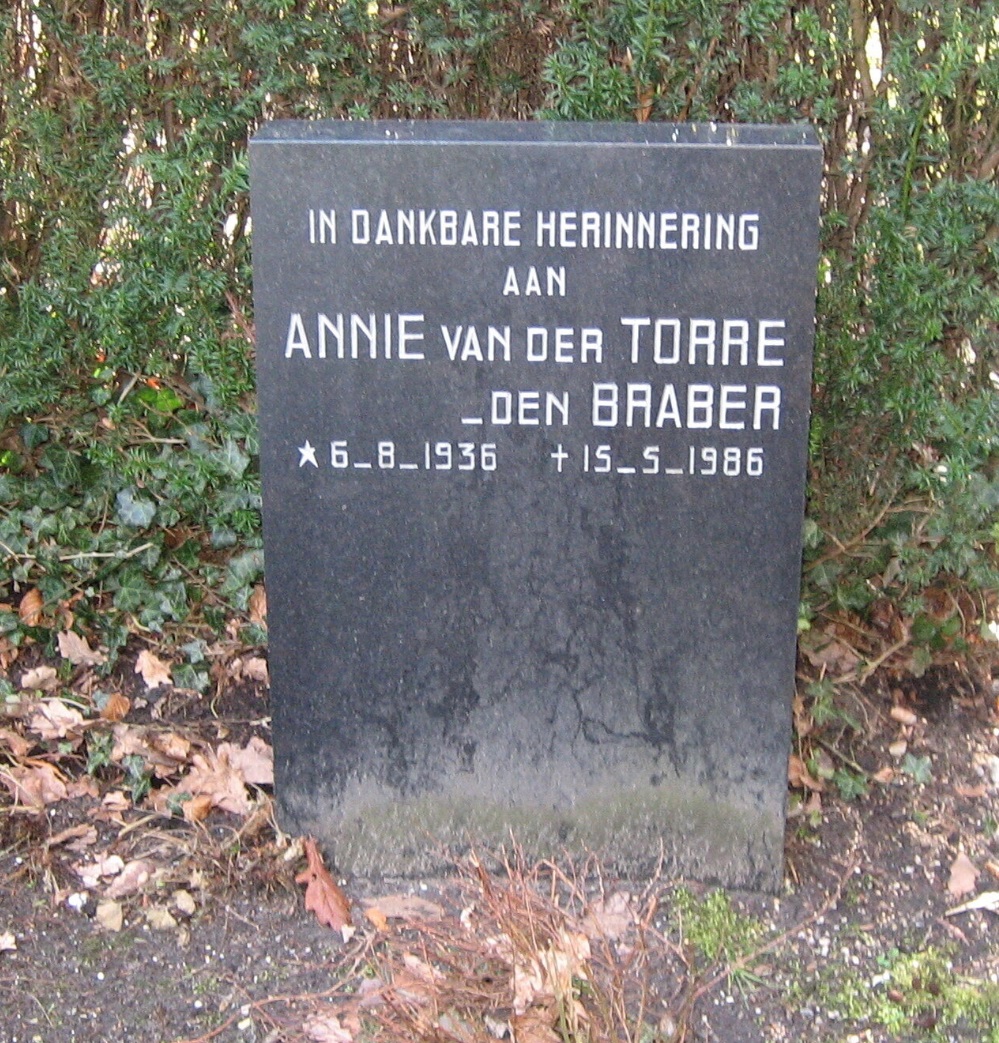 Janna Angenita de Braber grafsteen