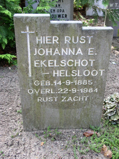 Johanna Elisabeth Helsloot 1885 grafsteen