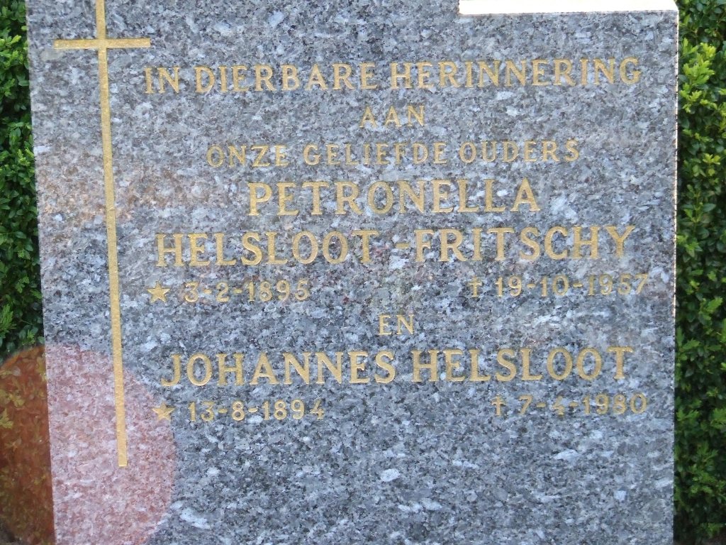 Johannes Helsloot 1894 grafsteen